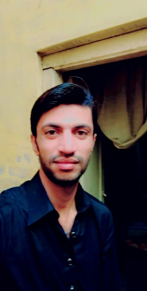 Talha Tariq