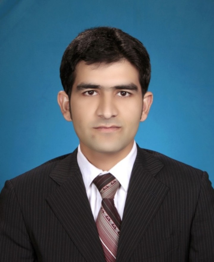 Zeeshan Khan